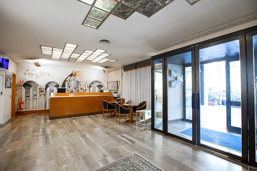 Unaway Hotel & Residence Linea Uno Milano Exterior foto